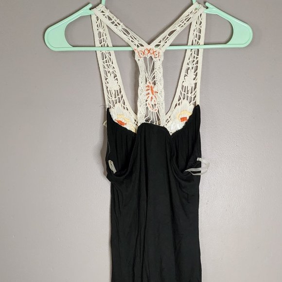 Soprano Crochet Black Tank Top - Picture 7 of 7